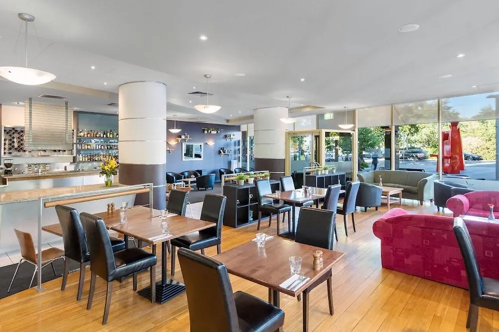 Aparthotel Nesuto Canberra